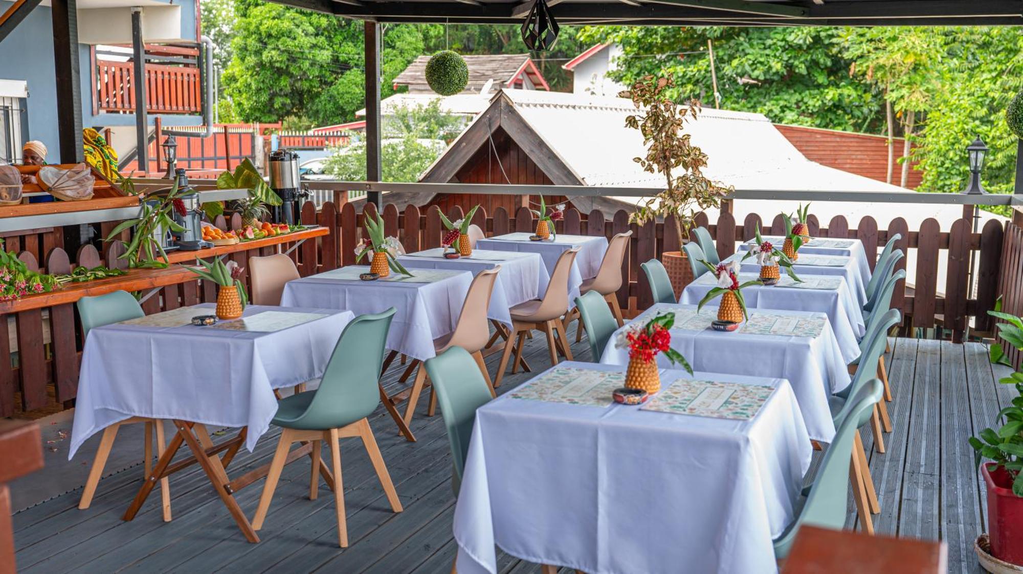 Jade Hotel And Spa Bandrele Dış mekan fotoğraf