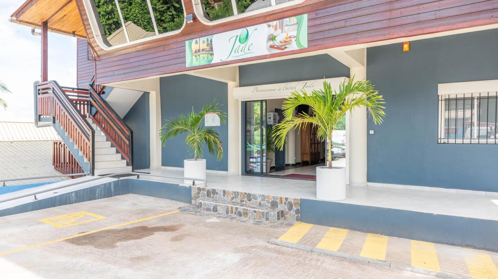Jade Hotel And Spa Bandrele Dış mekan fotoğraf
